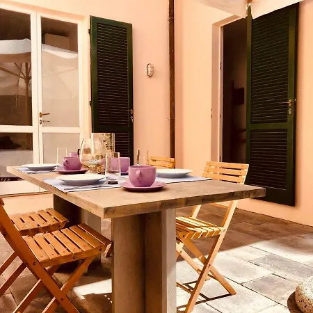 Villino Genziana * Marciana Marina (Isola d'Elba)